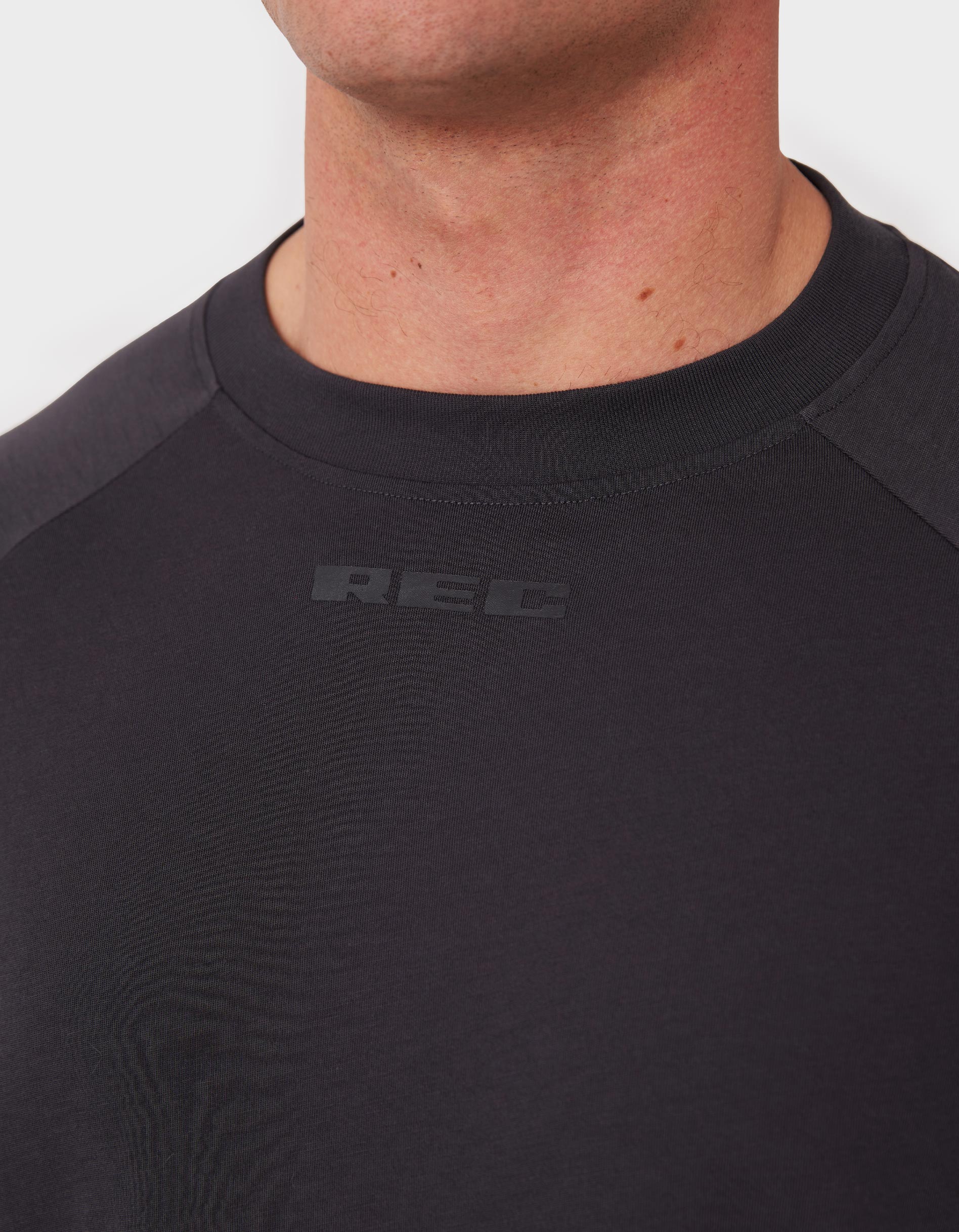 Oxy Chunk Tee Graphite - Image 2